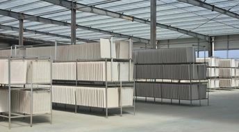 騰飛建材 八千平米晾曬廠，優質建材時刻為您準備